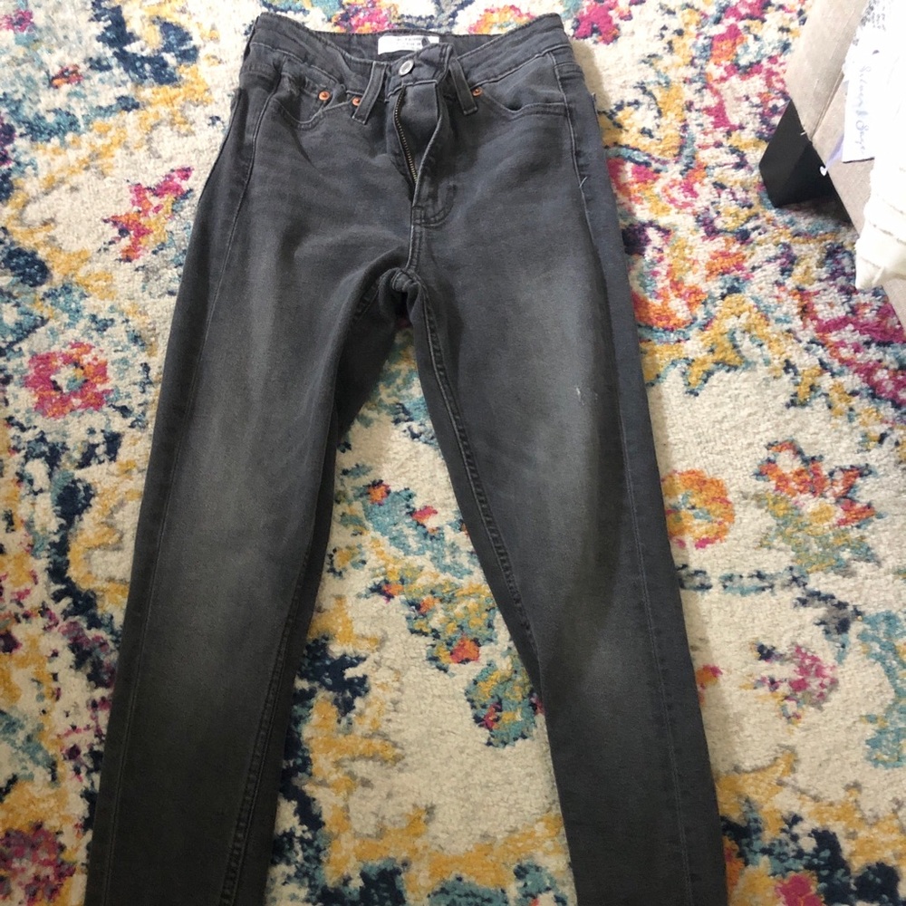 Levi’s skinny jeans